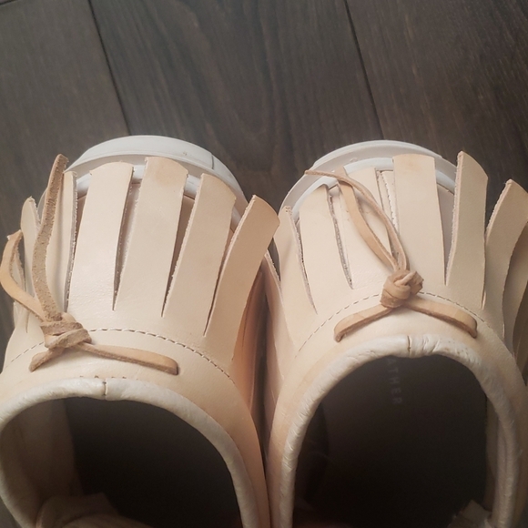 Clear Weather One-O-One Unisex Leather Moccasin - Picture 8 of 15